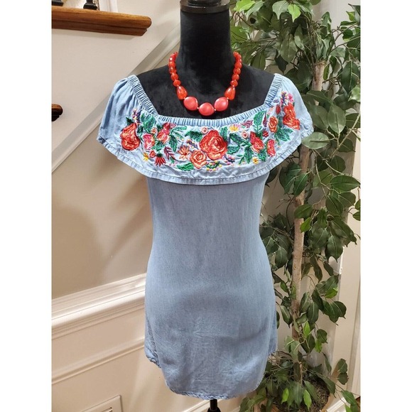 Divided Women Blue Floral 100% Lyocell Off The Shoulder Casual Top Blouse Size 2 - Picture 8 of 12